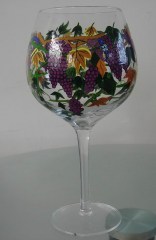 giwc---grapevine-wine-glass